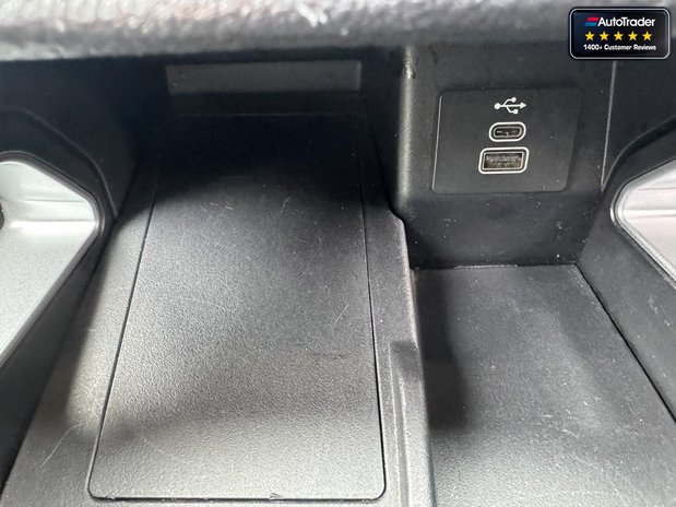 Ford Ranger Wildtrak | 2LT | AUTO | A/C | Tow Bar & Camera | Dbl Cab | EURO 6 | NO VAT 35