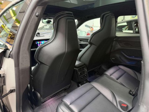 Porsche Taycan Performance Plus 93.4kWh Turbo Cross Turismo 5dr Electric Auto 4WD (680 ps) 51