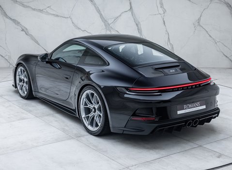 Porsche 911 GT3 TOURING (992) 12