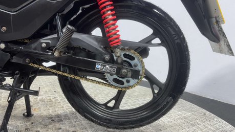 Honda CB 2021 17k NEW MOT GREAT CONDITION 125CC LEARNER BIKE CBF125 29