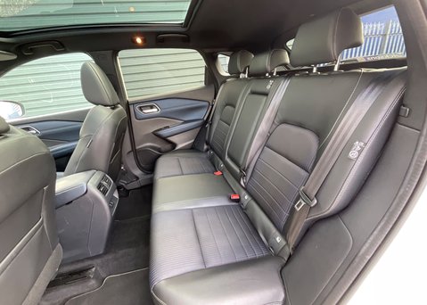 Nissan Qashqai DIG-T TEKNA MHEV 22