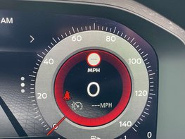 Nissan Qashqai 1.3 Qashqai N-Connecta DiG-T MHEV 5dr 36