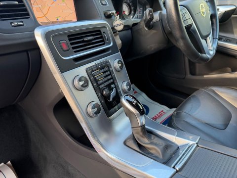 Volvo V60 2.0 T4 SE Nav Auto Euro 6 (s/s) 5dr 13