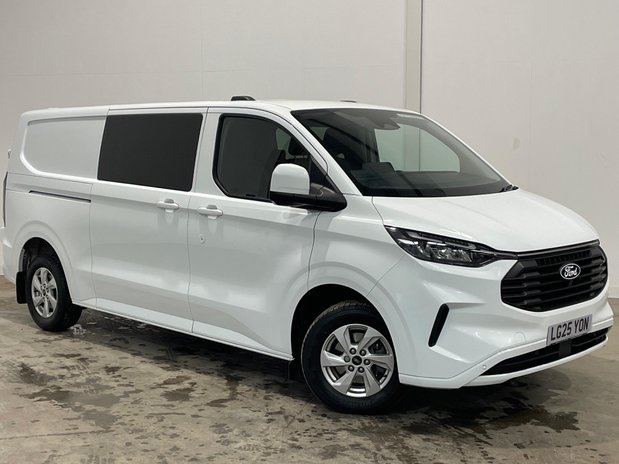 Ford Transit Custom FORD TRANSIT CUSTOM 2.0 Eco Blue 320 136ps L2H1 Double Cab Van Limited 1