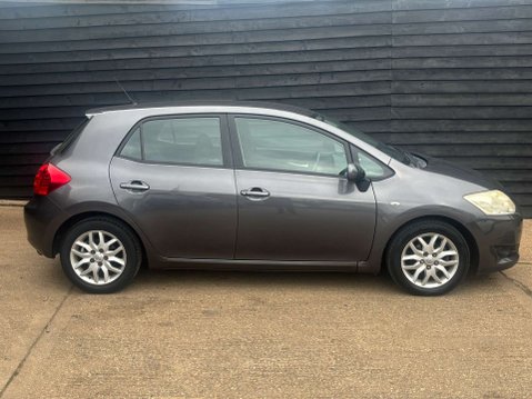 Toyota Auris 1.6 Auris T3 VVT-i 5dr 29