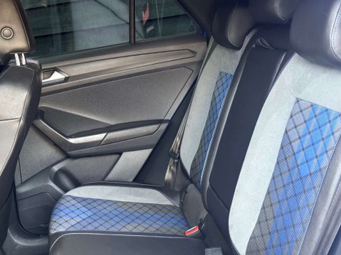 Volkswagen T-Roc 2.0 T-Roc R TSi 4Motion Semi-Auto 4WD 5dr 34
