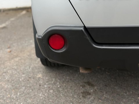 Nissan X-Trail 2.0 dCi Tekna Auto 4WD Euro 5 5dr (AVM) 38