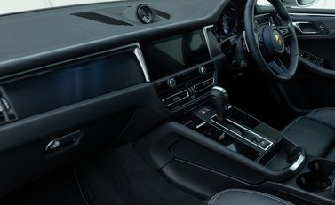 Porsche Macan GTS 20