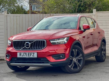 Volvo XC40 1.5 T5 Recharge Inscription Pro Estate 5dr Hybrid Auto Euro 6 (262 bhp)