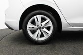 Volkswagen Golf 5dr 1.0 TSi Life 34