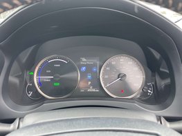 Lexus Is 2.5 IS 300h Advance CVT 4dr 19