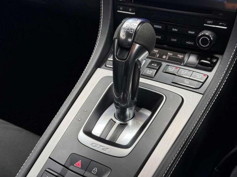 Porsche 718 Cayman 4.0 GT4 Coupe 2dr Petrol PDK Euro 6 (s/s) (420 ps) 37