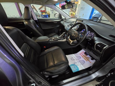 Lexus NX 2.5 300h Sport E-CVT 4WD Euro 6 (s/s) 5dr 38