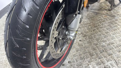 Honda VFR 2016 27K NEW MOT VERY CLEAN ADVENTURE ROAD BIKE 800CC V4 9