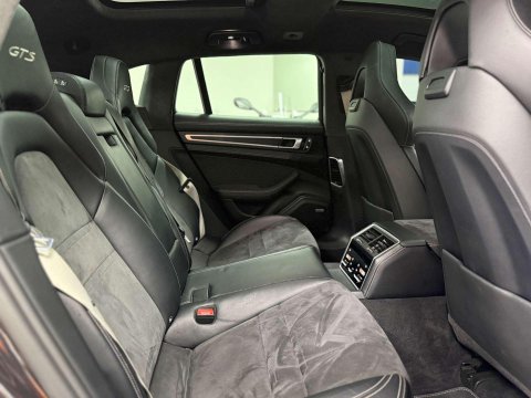 Porsche Panamera 4.0T V8 GTS Sport Turismo 5dr Petrol PDK 4WD Euro 6 (s/s) (460 ps) 41