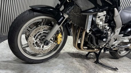 Honda CB 2010 ONLY 30K FUEL EXHAUSTS FULL LUGGAGE 1000CC TOURER 25