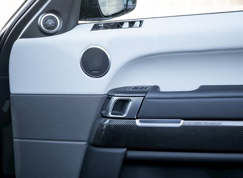 Land Rover Range Rover Sport 5.0 SVR 18