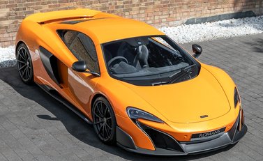 McLaren 675LT 10
