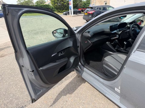 Peugeot 208 1.2 208 Allure PureTech S/S 5dr 21