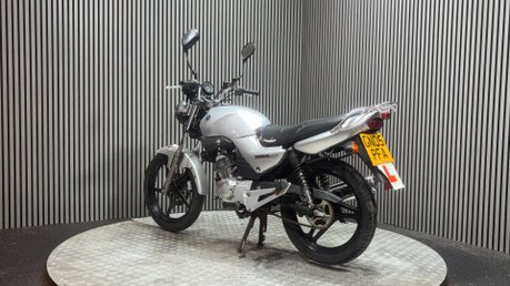 Yamaha YBR 125 2005 20K CARBED MODEL PROJECT LEARNER BIKE 125CC 6