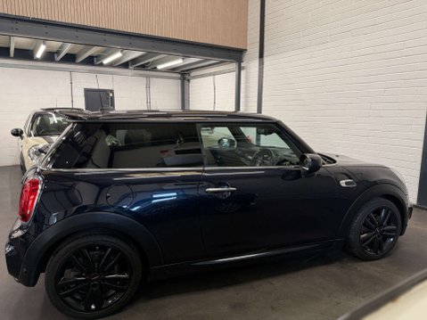 Mini Hatch 1.5 Cooper Sport 3dr 12