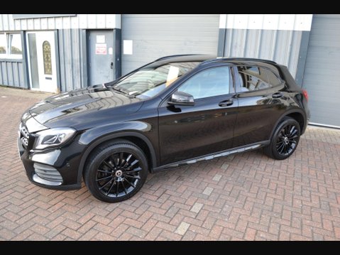 Mercedes-Benz GLA 1.6 GLA200 AMG Line Edition SUV 5dr Petrol 7G-DCT Euro 6 (s/s) (156 ps) 10