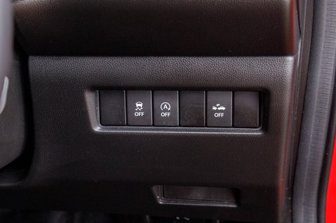 Suzuki Swift SZ-L DUALJET MHEV 15