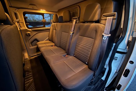 Ford Transit Custom 300 LIMITED DCIV L1 H1 6 SEATER - APPLE CARPLAY -HEATED SEATS/SCREEN 26