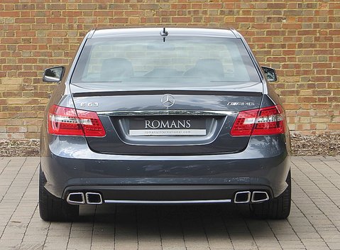 Mercedes-Benz E Class AMG 7