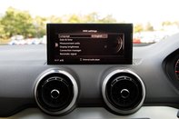 Audi Q2 TFSI S LINE BLACK EDITION 32