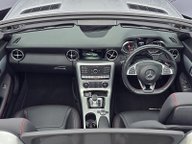 Mercedes-Benz SLC SLC 250 D AMG LINE 17