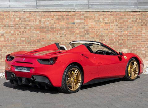 Ferrari 488 Spider 7