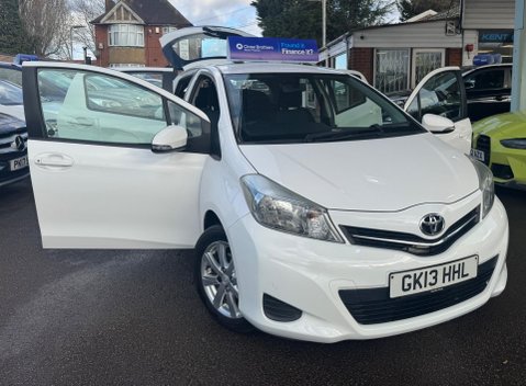 Toyota Yaris 1.33 Dual VVT-i TR Euro 5 5dr 7