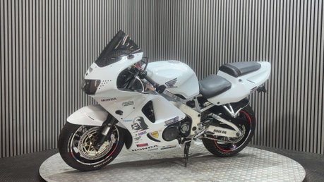 Honda CBR CBR 918 1996 CLASSIC SPORTS BIKE PROJECT TRACK BIKE? 5