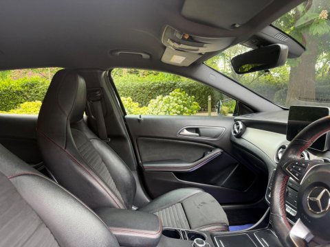 Mercedes-Benz GLA 1.6 GLA200 AMG Line Edition 7G-DCT Euro 6 (s/s) 5dr 14