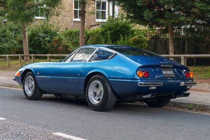 Ferrari 365 GTB/4 Daytona 4