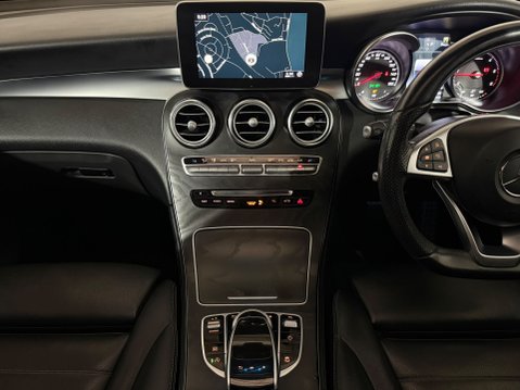 Mercedes-Benz GLC GLC 250 D 4MATIC AMG LINE PREMIUM PLUS 15