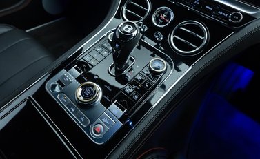 Bentley Continental GT V8 22