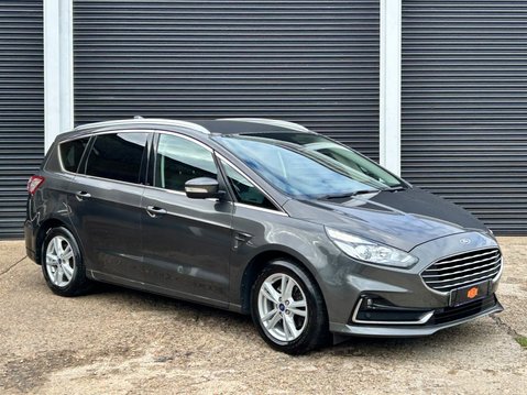 Ford S-Max TITANIUM ECOBLUE 1