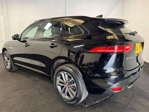 Jaguar F-Pace 2.0 F-Pace R-Sport D Auto 5dr 4