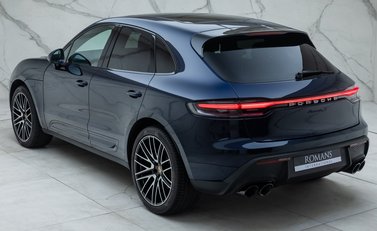 Porsche Macan S 12