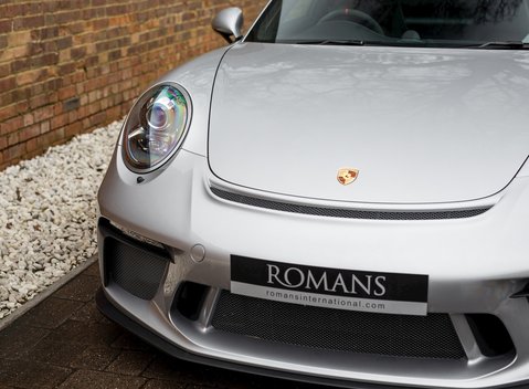 Porsche 911 (991.2) GT3 24