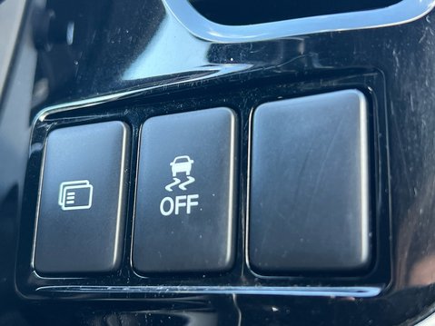 Mitsubishi Outlander PHEV 4H 31
