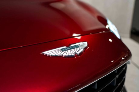 Aston Martin Vantage V12. 1 OF 333. OVER £45K IN OPTIONS. LIGHTWEIGHT PACKAGE. LIVERY PACKAGE. 12
