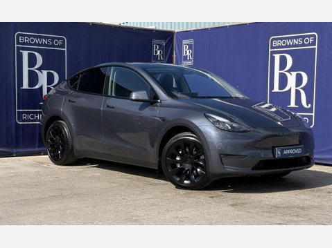 Tesla Model Y (Dual Motor) Long Range SUV 5dr Electric Auto 4WDE (384 bhp) 1