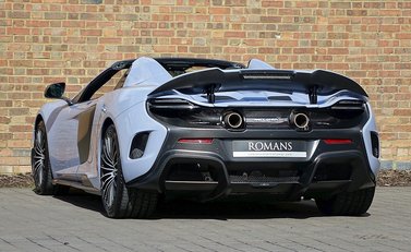 McLaren 675 LT Spider 16