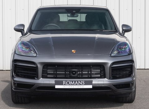 Porsche Cayenne GTS Coupé 4