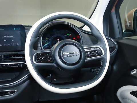 Fiat 500 87kW La Prima 42kWh 3dr Auto 18