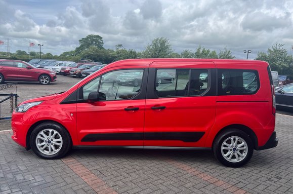 Ford Grand Tourneo Connect ZETEC 1.5 TDCI 7 SEATS 10
