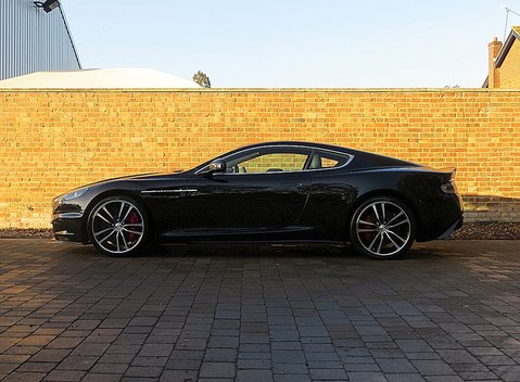 Aston Martin DBS Ultimate 5
